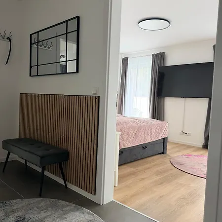 Noahs Ferienoase - Penthouse Mit Aufzug Apartment
