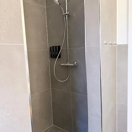 Noahs Ferienoase - Penthouse Mit Aufzug Apartment